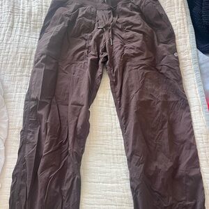 Lululemon pants